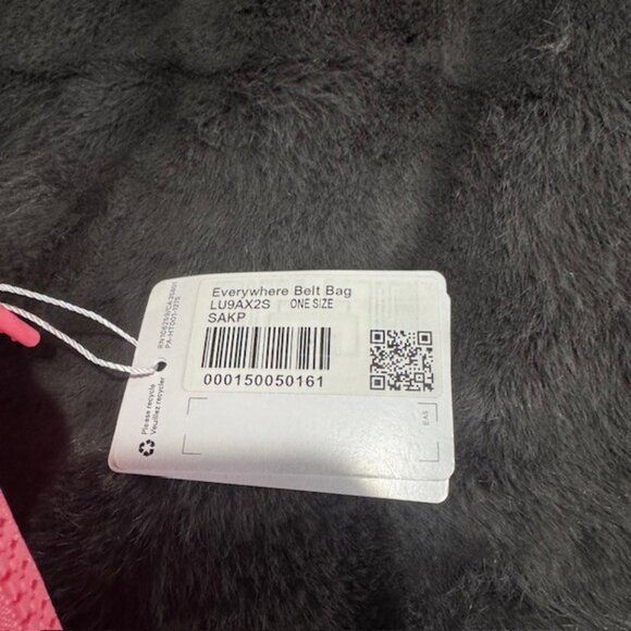 Lululemon Everywhere Belt Bag 1L Sakura Pink NWT - Picture 2 of 6